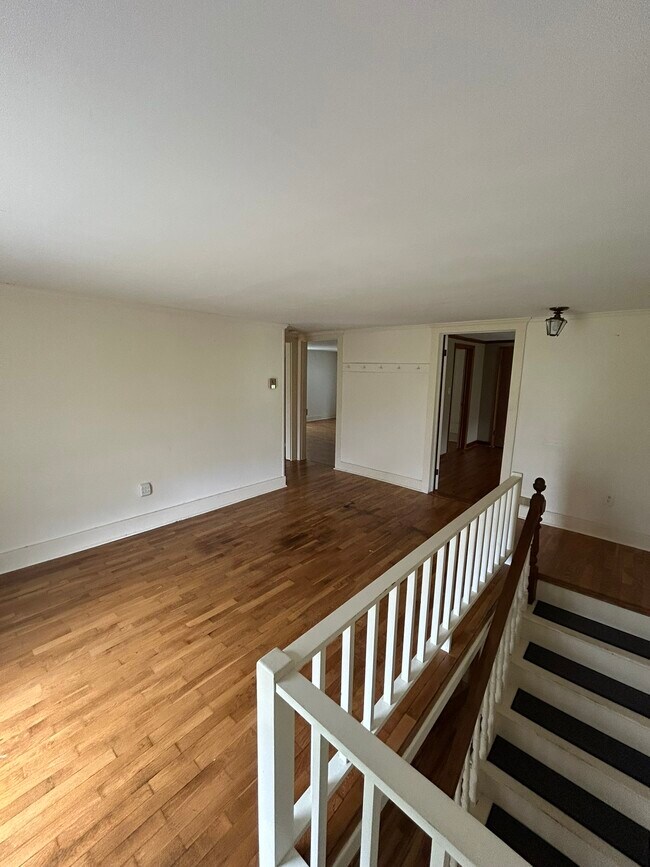 Building Photo - 8839 Langmaid Rd