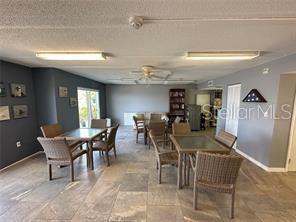 Building Photo - 464 N Paula Dr