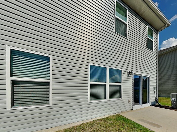Building Photo - 5710 Camp Ct