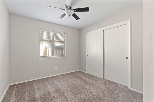 Building Photo - 7915 Redbrush