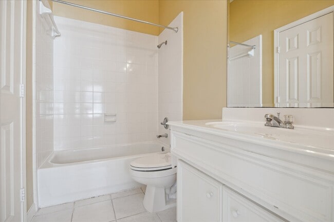 Building Photo - 2626 Commonwealth St