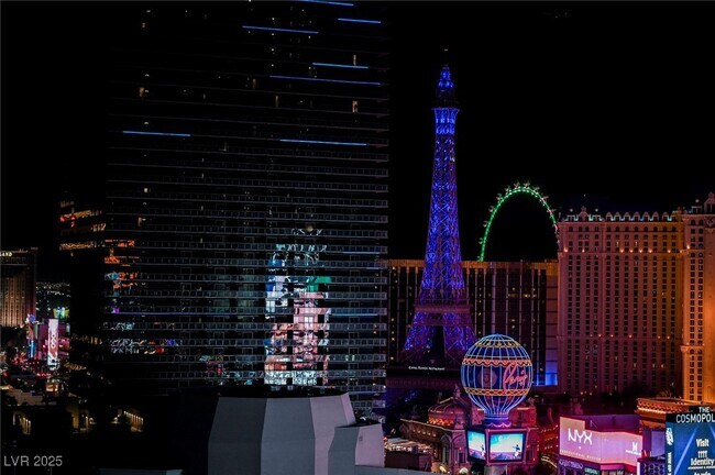 Building Photo - 3726 S Las Vegas Blvd