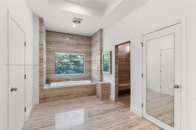 Building Photo - 6220 SW 123rd Terrace