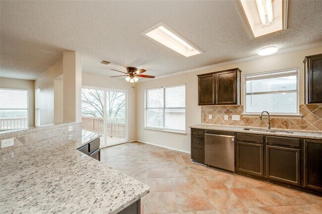 Building Photo - 3807 Eagles Nest St