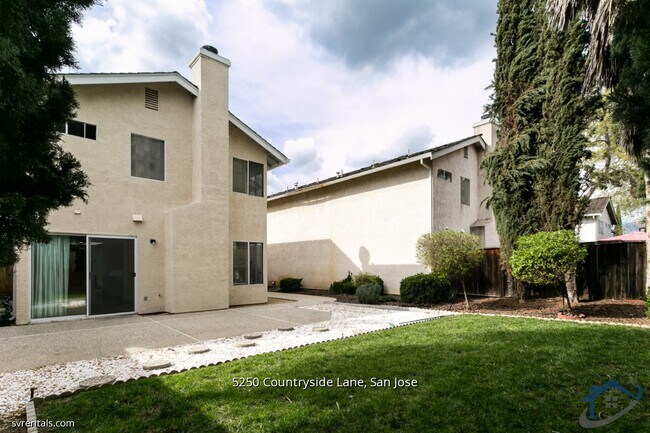 Building Photo - 5250 Countryside Ln