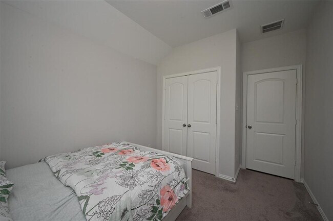 Building Photo - 8210 Vida Costa Dr