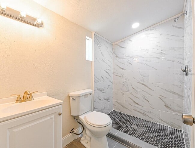 Building Photo - 5620 1st St