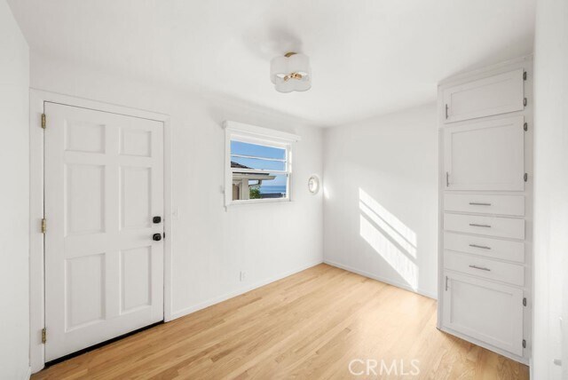 Building Photo - 170 McAulay Pl