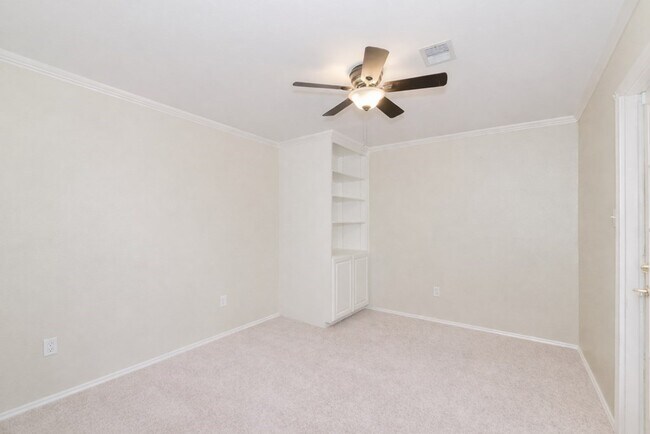 Building Photo - 3306 Haynes Ave