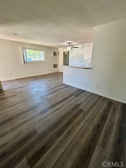 Building Photo - 686 E Cottonwood Rd