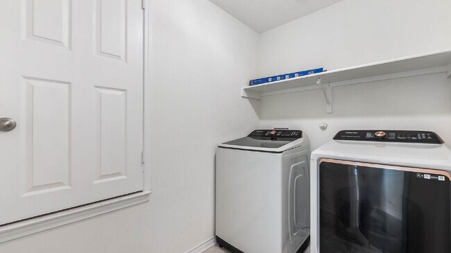 Building Photo - 11727 Black Rose