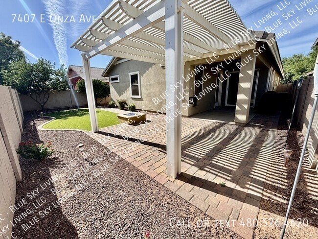 Building Photo - 7407 E Onza Ave