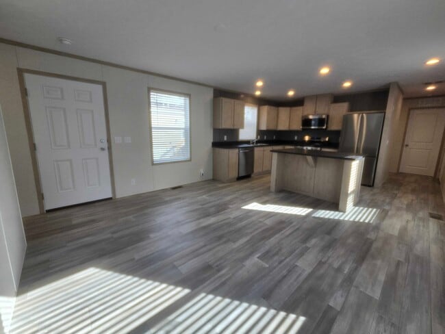 Building Photo - 3510 N 9th St