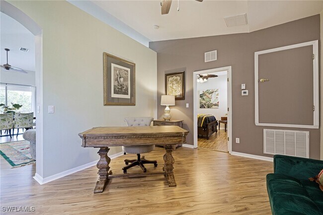Building Photo - 9120 Spanish Moss Way