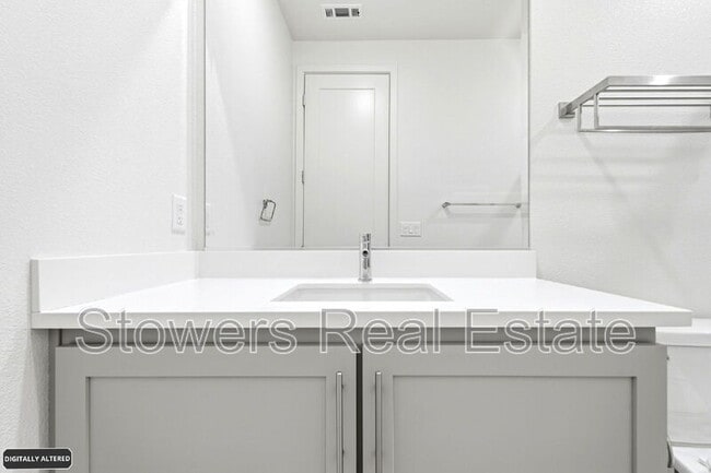 Building Photo - 6336 Moser Wy