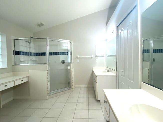 Building Photo - Beautiful 3 Bedroom Home in The Trails in Ormond Beach!