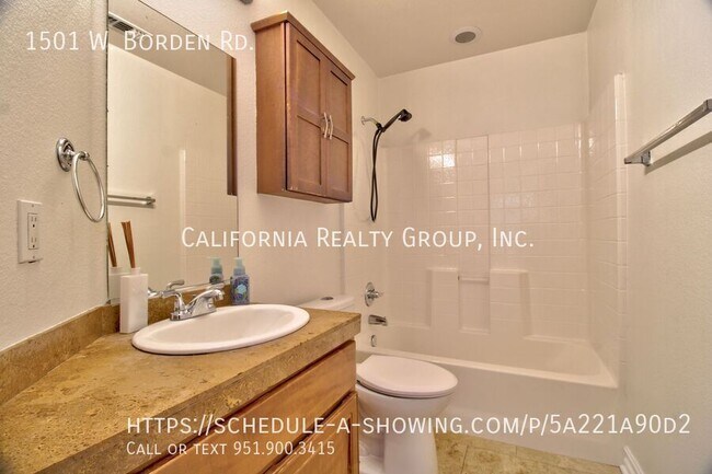 Building Photo - 1501 W Borden Rd