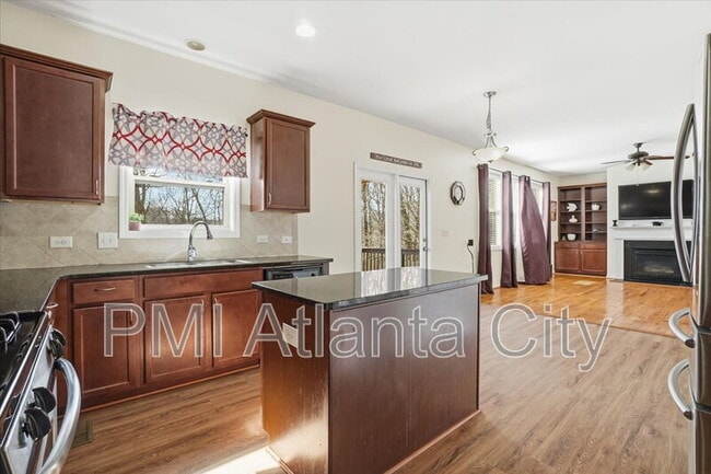 Building Photo - 373 Morgans Creek Ct NW