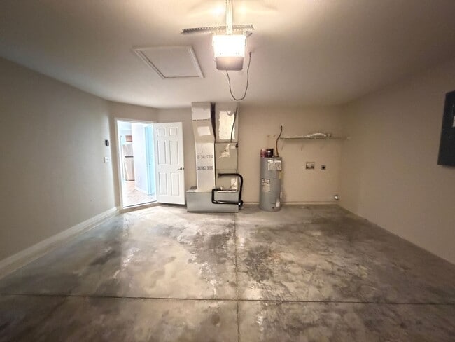 Building Photo - Awesome 3 BD/2BA Home in Beautiful Ocala!!!