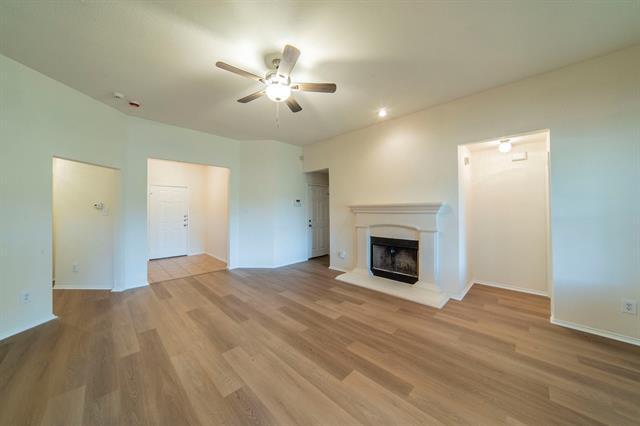 Building Photo - 1205 N Rhea Dr
