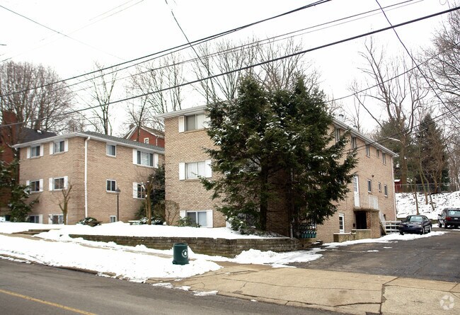 Building Photo - SAXON