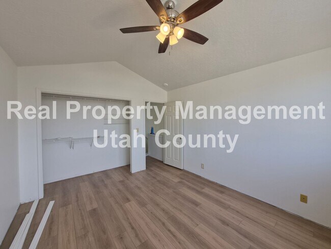 Building Photo - Orem Townhome New Flooring Finished soon