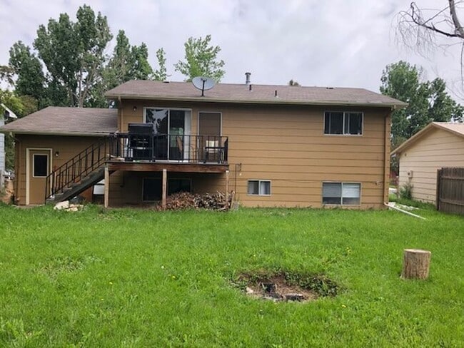Building Photo - Single Family Home For Rent!