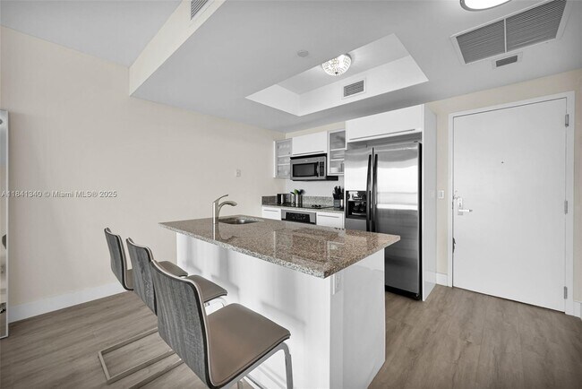 Building Photo - 888 Biscayne Blvd