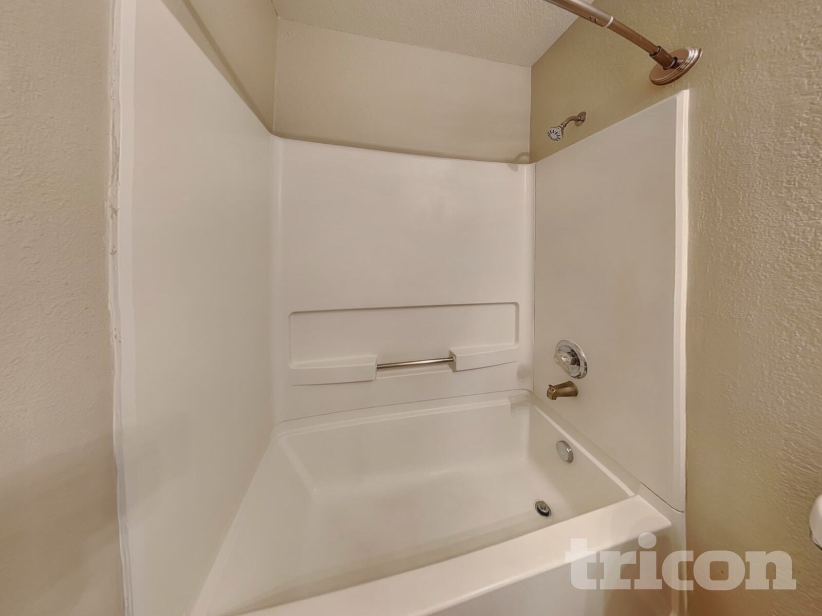 Building Photo - 9603 Kennebec Way