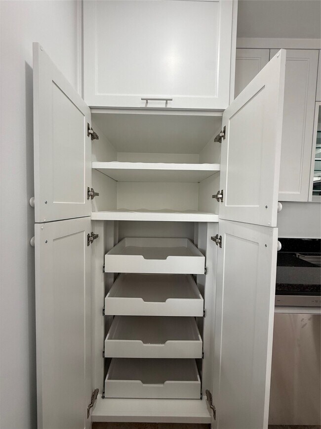 Building Photo - 4040 San Felipe St