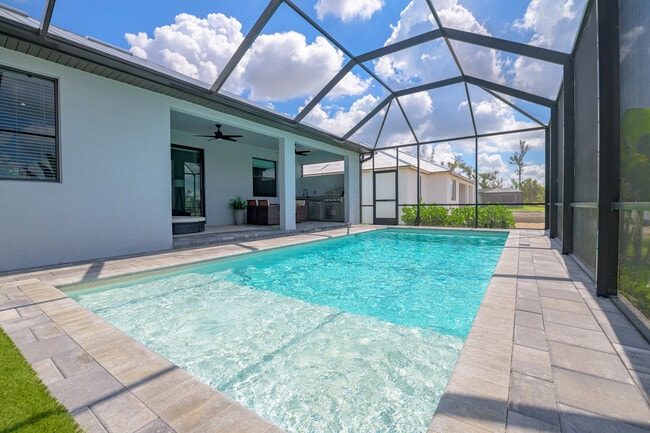 Building Photo - 3432 SW 8th St