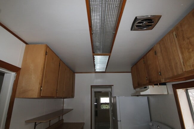 Building Photo - 2021 Reclamation Ave