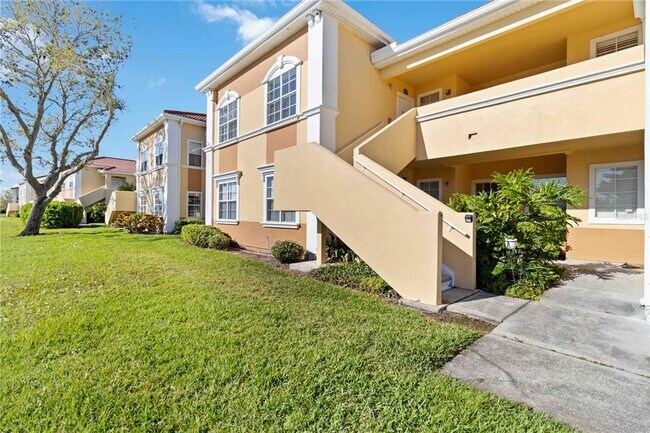 Building Photo - 1050 Villagio Cir