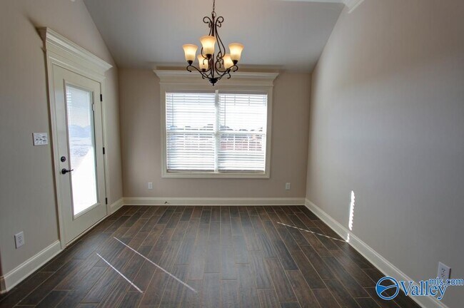 Building Photo - 13728 Callaway Dr