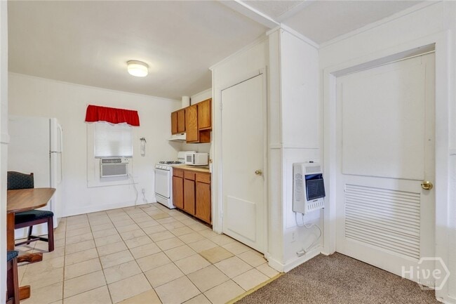 Building Photo - 5013 Ogeechee Rd