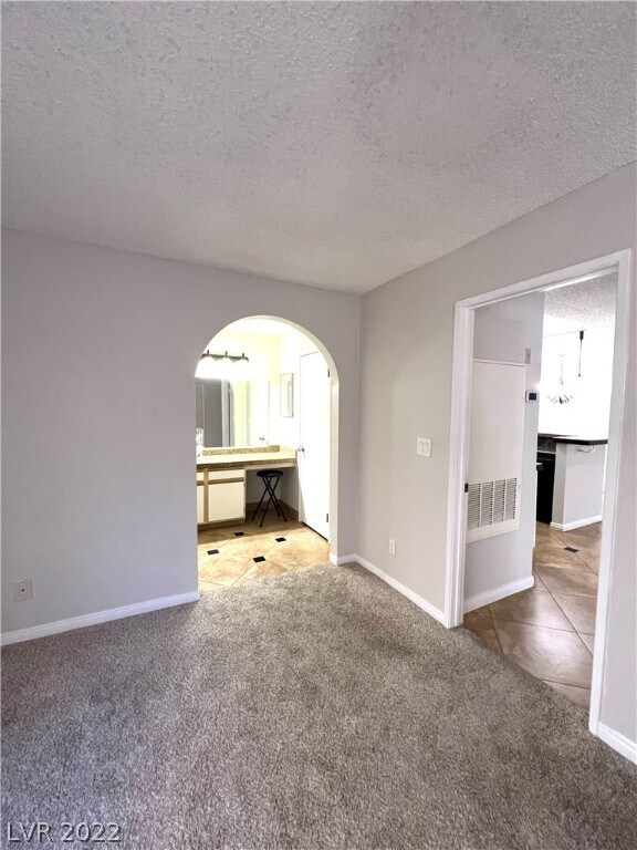 Building Photo - 2200 S Fort Apache Rd