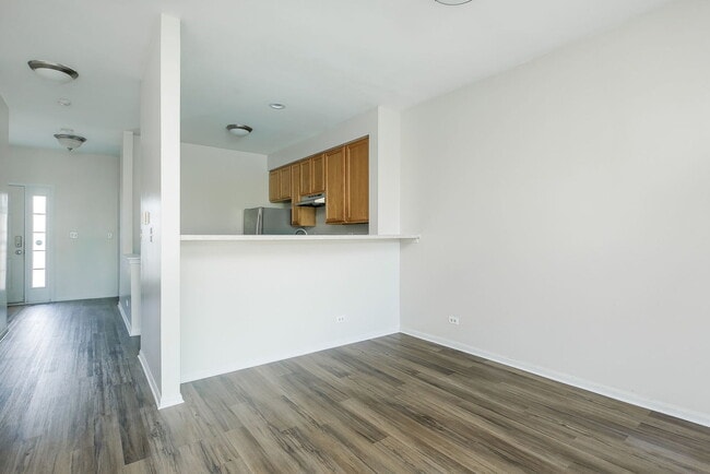 Building Photo - 2943 Kentshire Cir