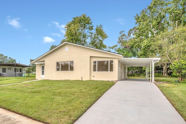 Building Photo - 1516 Zinnia Dr