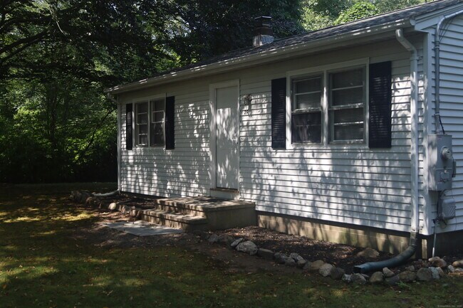 Building Photo - 29 Wildwood Park Rd