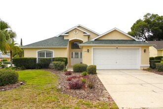 Building Photo - 13748 Meade Ct