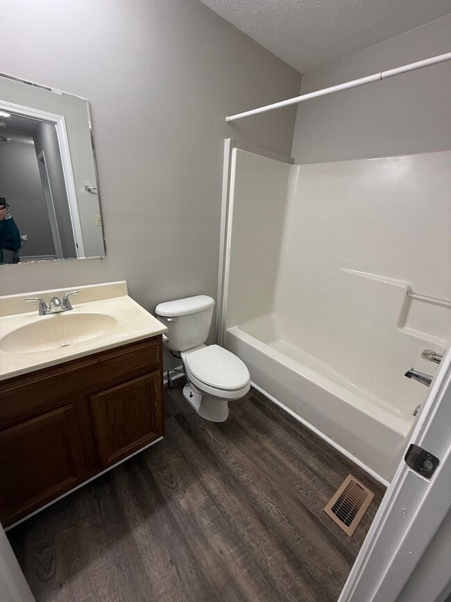 Building Photo - Located in Georgetown, KY, three-bedroom, 2.5-bath townhouse