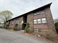 Building Photo - 120 Hasbrouck St