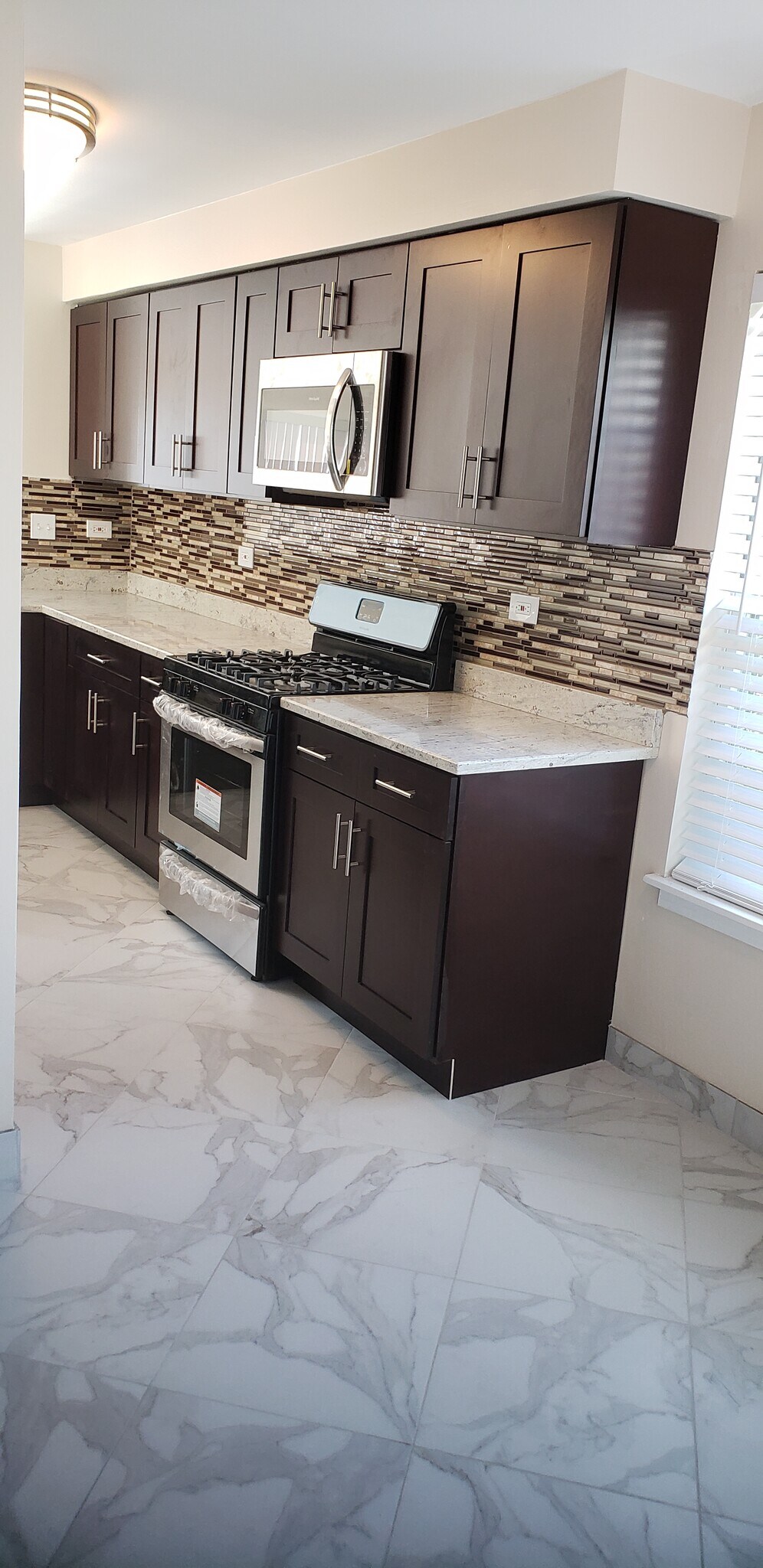 Building Photo - 9030 W Heathwood Cir