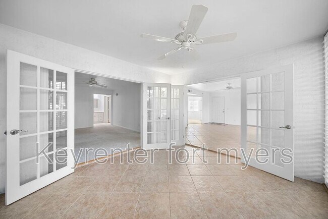 Building Photo - 3052 Kings Lake Blvd