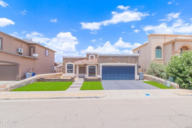 Building Photo - 12865 Little Misty Ln