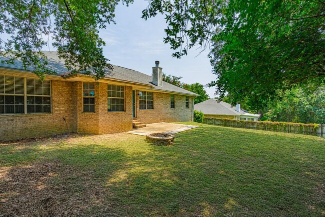 Building Photo - 5405 Josh Dr