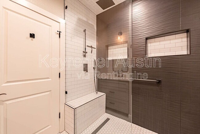 Building Photo - 617 Smarty Jones Ave