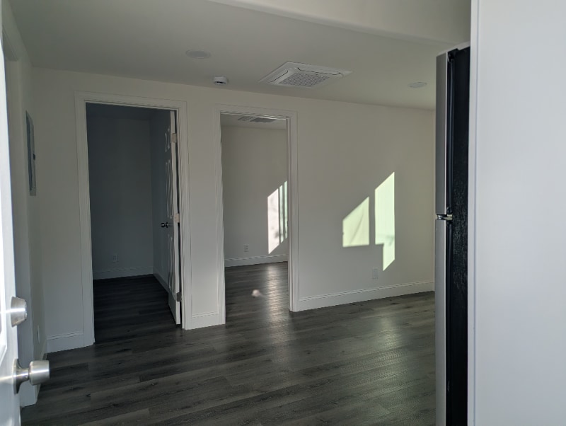 Building Photo - 1068 Billings Blvd