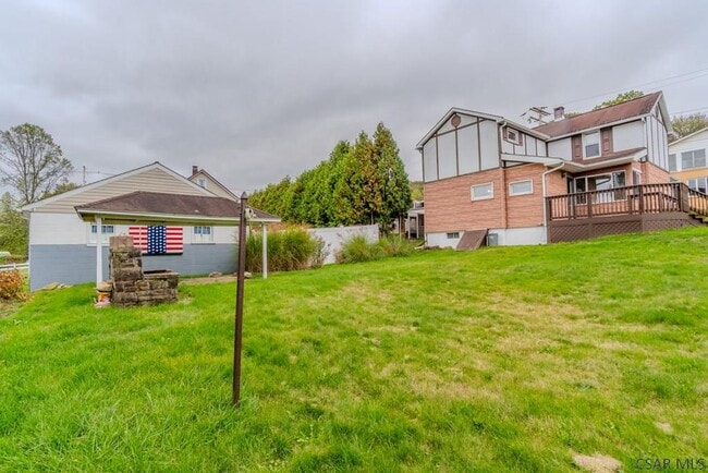 Building Photo - 703 Saybrook Pl