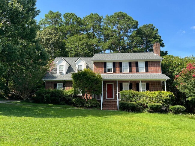 Primary Photo - Charming Home in Country Club Hills – Idea...